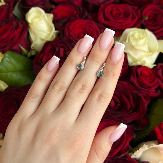 Серебряные серьги с топазом Лондон Блю 0.744ct