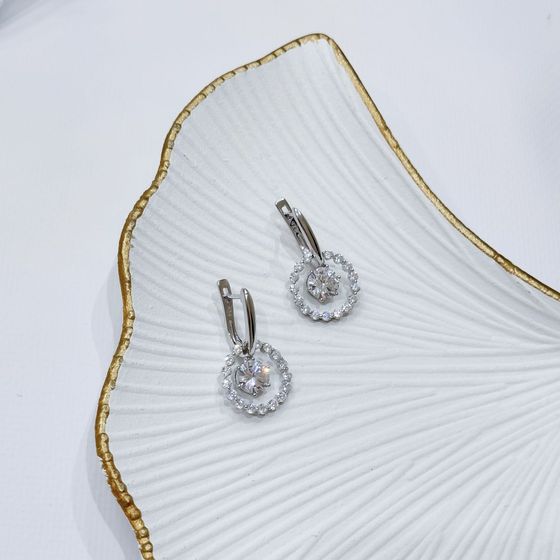 Серебряные серьги с фианитами Серебряные серьги с фианитами