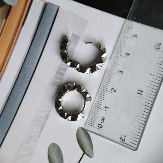 Серебряные серьги без камней