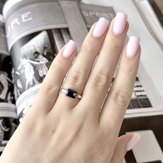 Серебряное кольцо с сапфиром 1.7ct