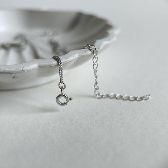 Серебряное колье с перламутром