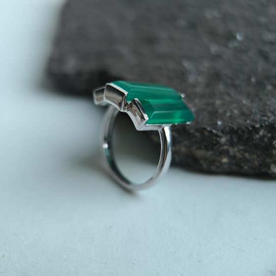 Серебряное кольцо с агатом 6.893ct