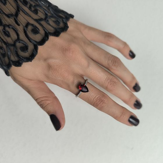Серебряное кольцо с гранатом nano 3.12ct
