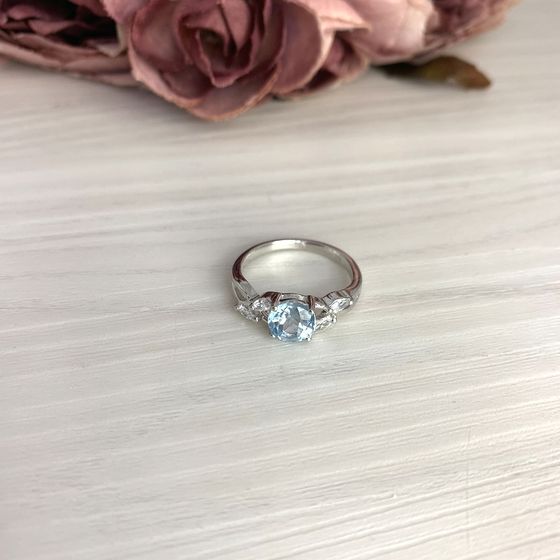 Серебряное кольцо с топазом 1.993ct