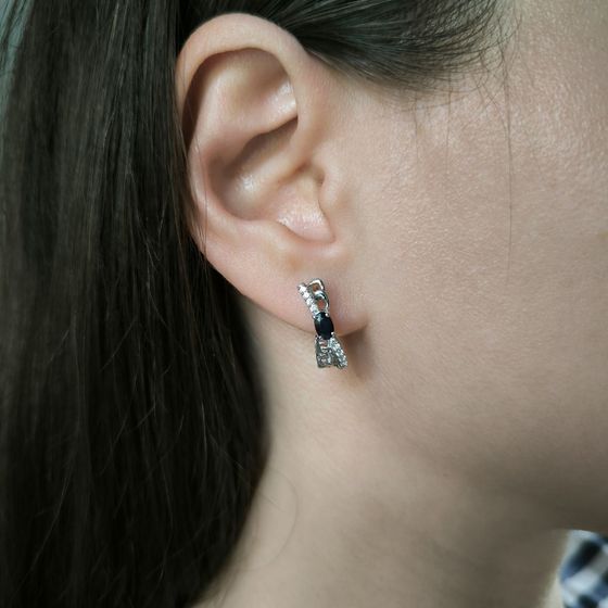 Серебряные серьги с сапфиром 1.072ct, фианитами