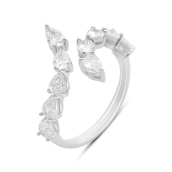 Серебряное кольцо с фианитами