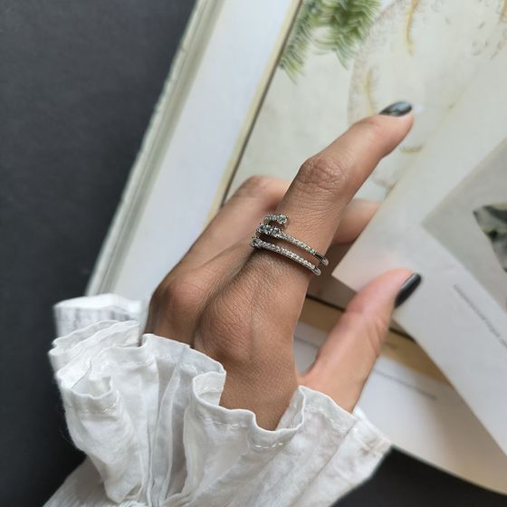 Серебряное кольцо с фианитами