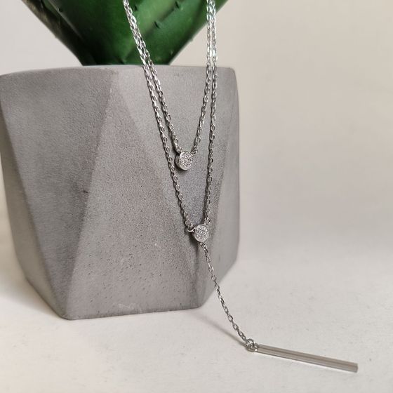 Серебряное колье с фианитами