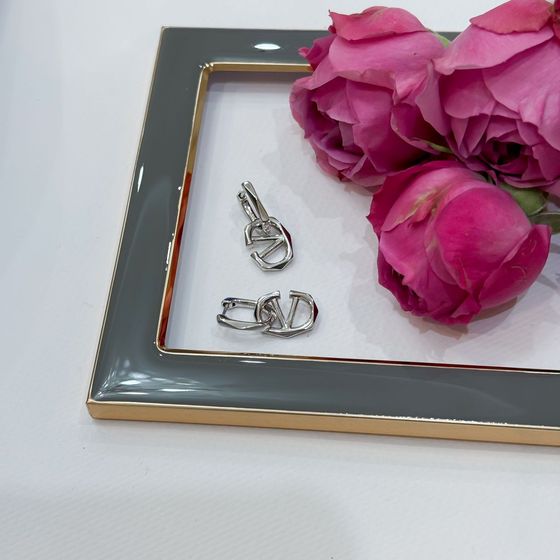 Серебряные серьги без камней