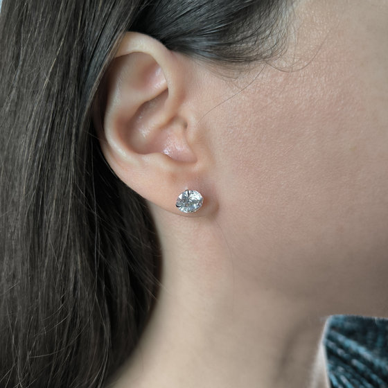 Серебряные серьги с фианитами