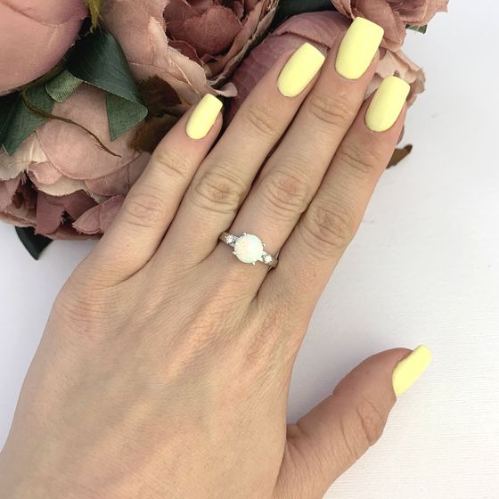 Серебряное кольцо с опалом 0.916ct