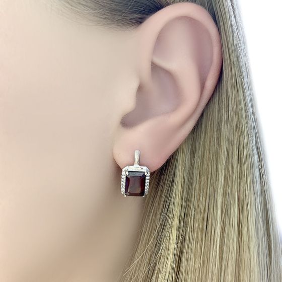 Серебряные серьги с гранатом 3.716ct