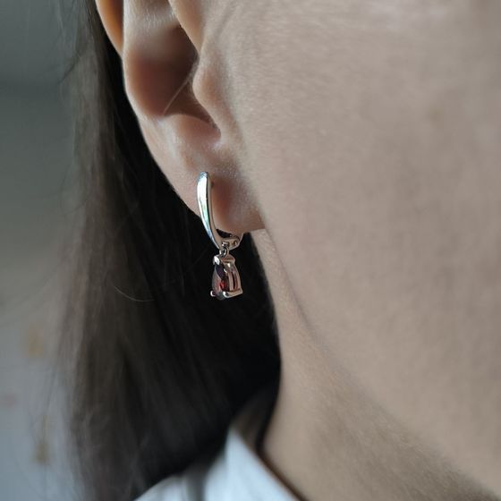 Серебряные серьги с гранатом 1.542ct