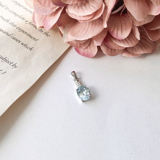 Серебряная подвеска с топазом 3.091ct