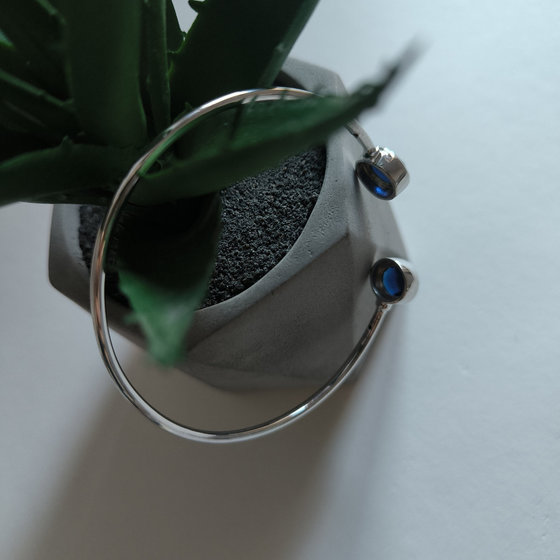 Серебряный браслет с сапфиром nano 4.52ct