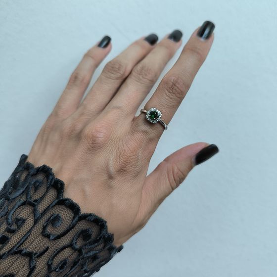 Серебряное кольцо с изумрудом nano 0.32ct