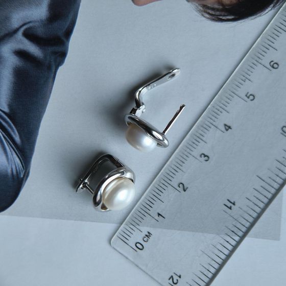 Серебряные серьги с жемчугом Серебряные серьги с жемчугом