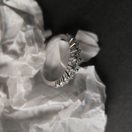 Серебряное кольцо с фианитами