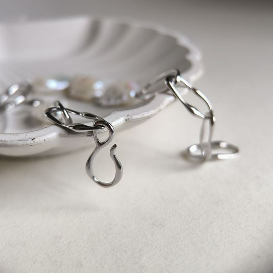 Серебряный браслет с жемчугом барочным