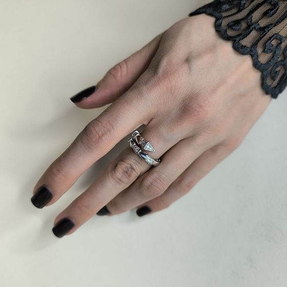 Серебряное кольцо с фианитами