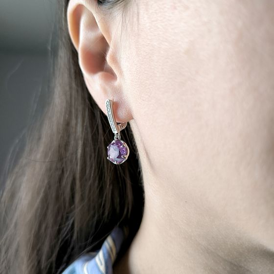 Серебряные серьги с александритом 6.837ct, фианитами