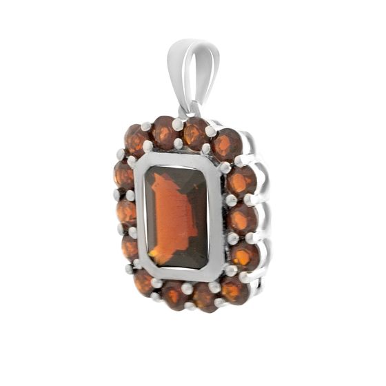 Серебряная подвеска с гранатом 4.575ct
