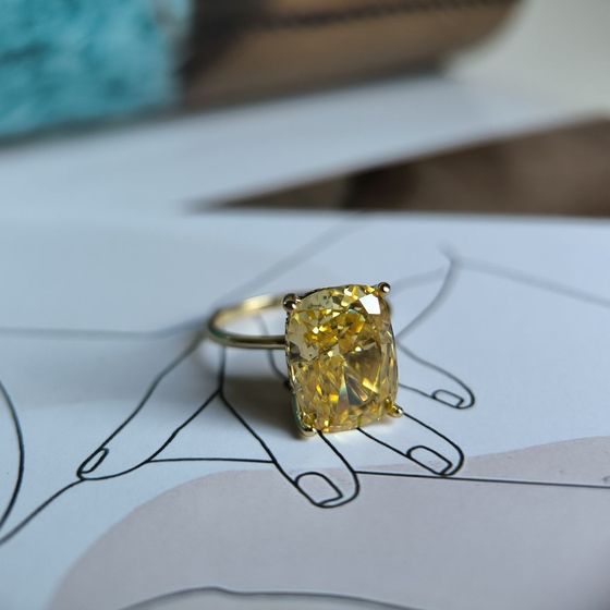 Серебряное кольцо с фианитами