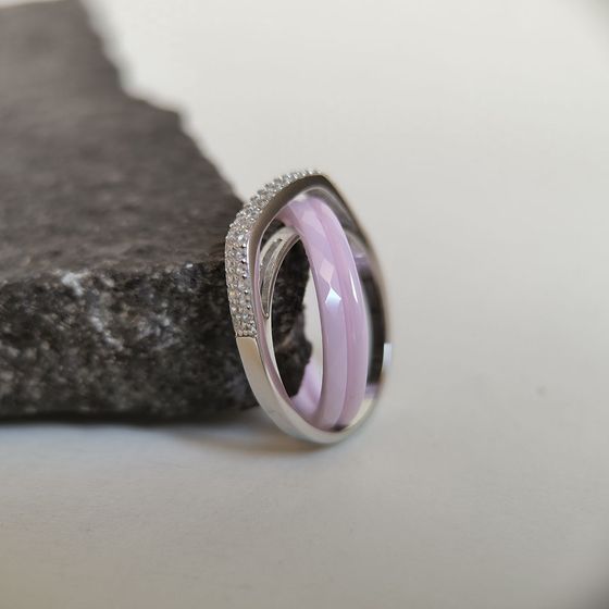 Серебряное кольцо с керамикой