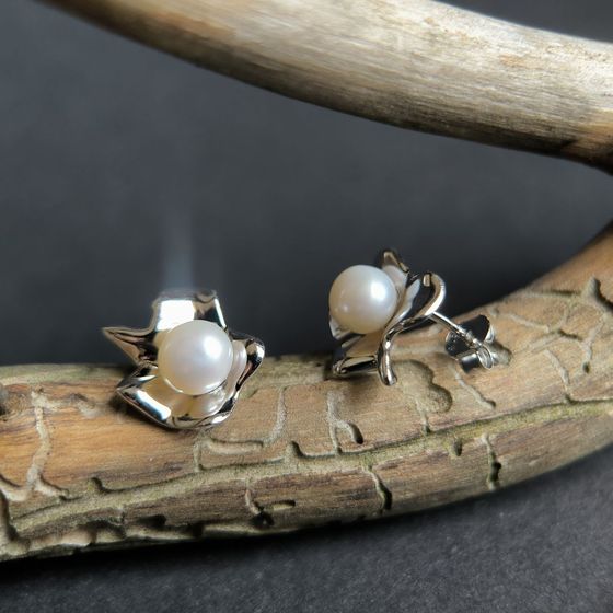 Серебряные серьги с жемчугом