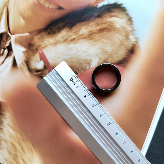 Серебряное кольцо с керамикой, фианитами