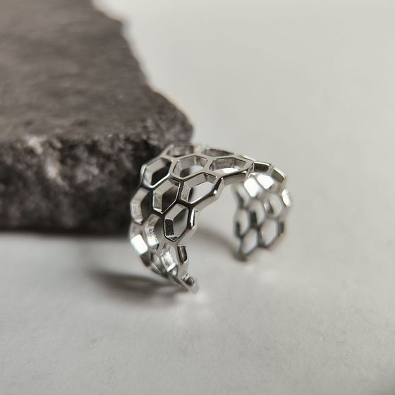 Серебряное кольцо без камней