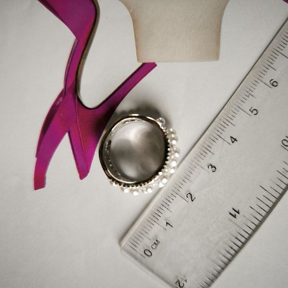 Серебряное кольцо с жемчугом 2.5ct