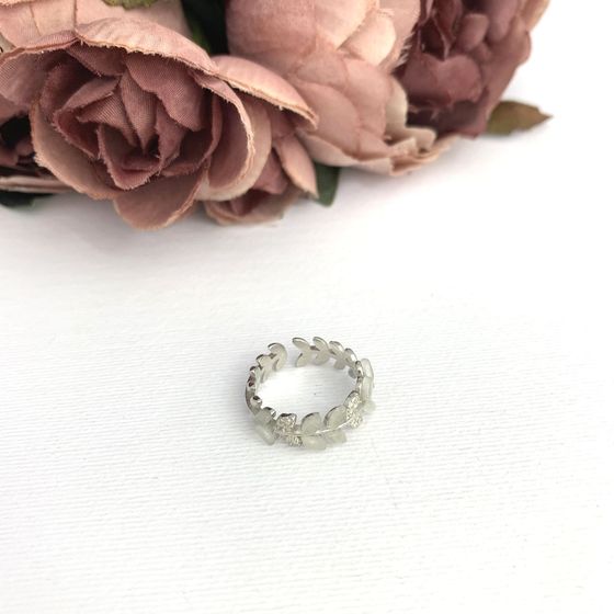 Серебряное кольцо с перламутром, фианитами