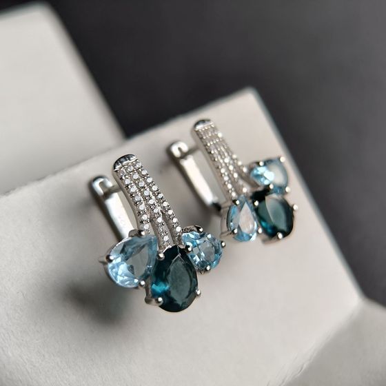 Серебряные серьги с топазом Лондон Блю 7.85ct, топазом