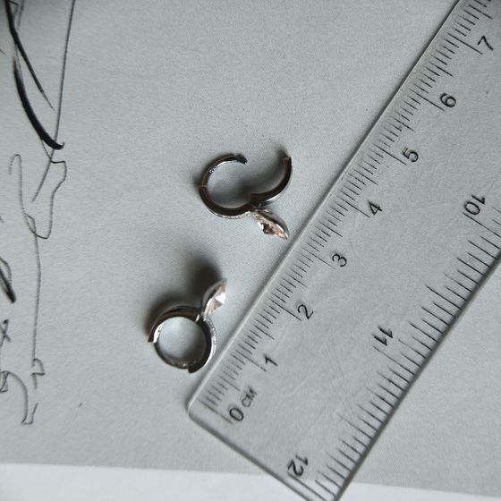 Серебряные серьги с фианитами