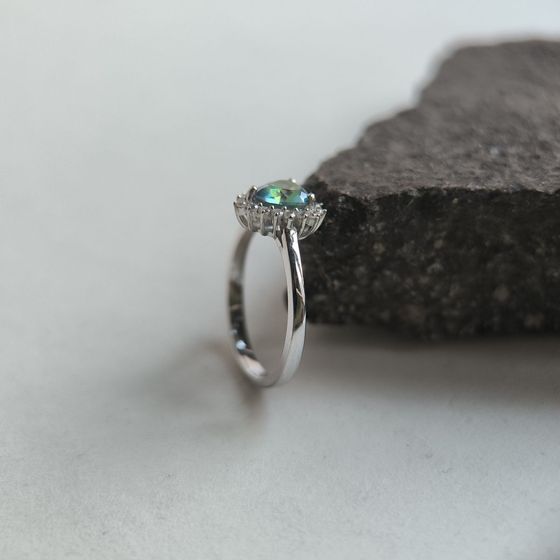 Серебряное кольцо с мистик топазом 0.801ct