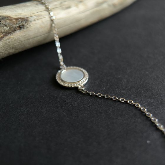 Серебряный браслет с перламутром, фианитами