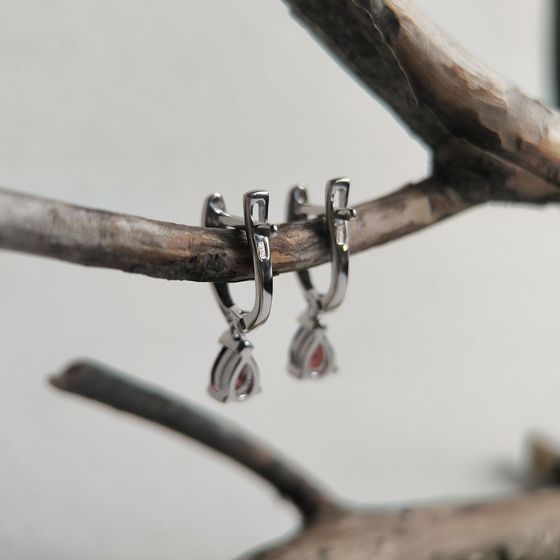 Серебряные серьги с гранатом 1.542ct