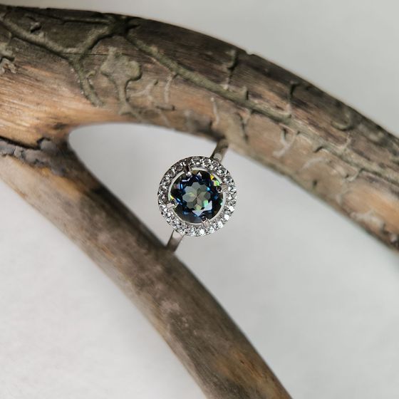 Серебряное кольцо с мистик топазом 2.354ct