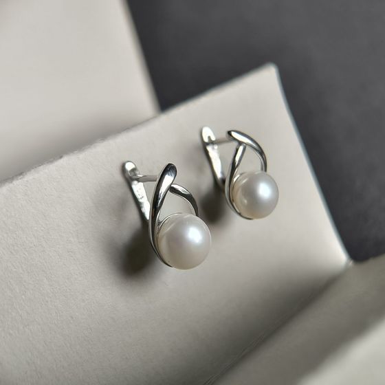 Серебряные серьги с жемчугом