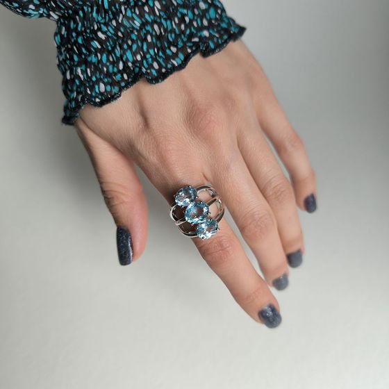 Серебряное кольцо с топазом 7.65ct