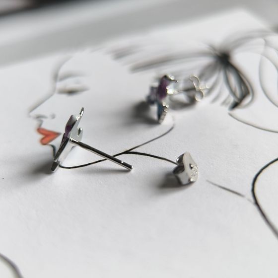 Серебряные серьги с емаллю