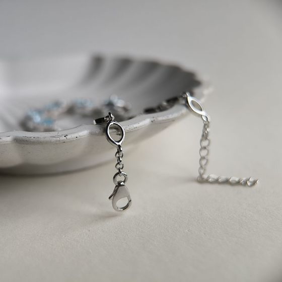 Серебряный браслет с топазом 5.628ct