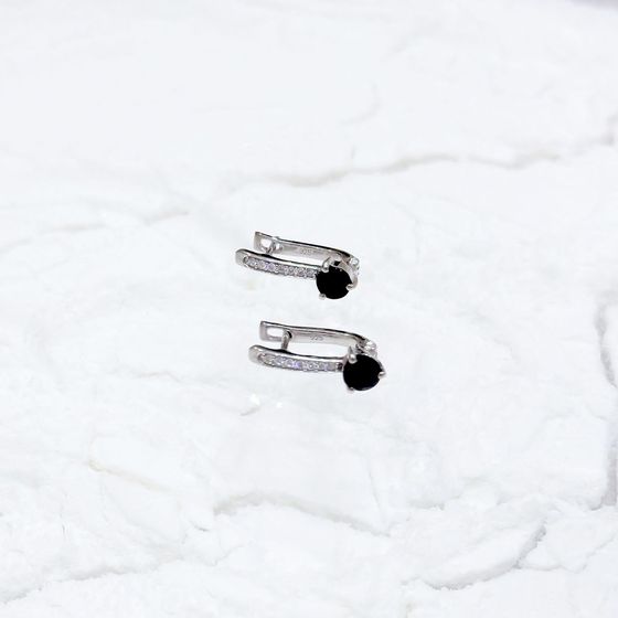 Серебряные серьги с сапфиром 1.528ct, фианитами