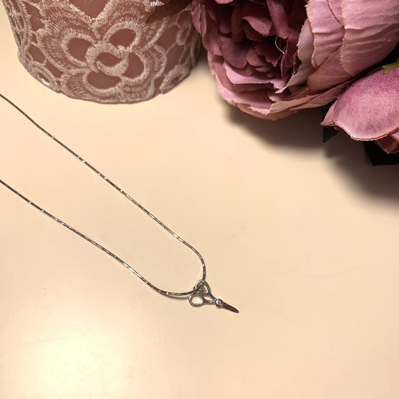 Серебряная подвеска с фианитами Серебряная подвеска с фианитами