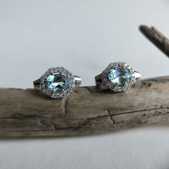Серебряные серьги с топазом 3.86ct