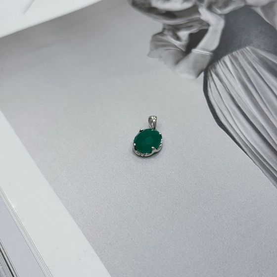 Серебряная подвеска с агатом