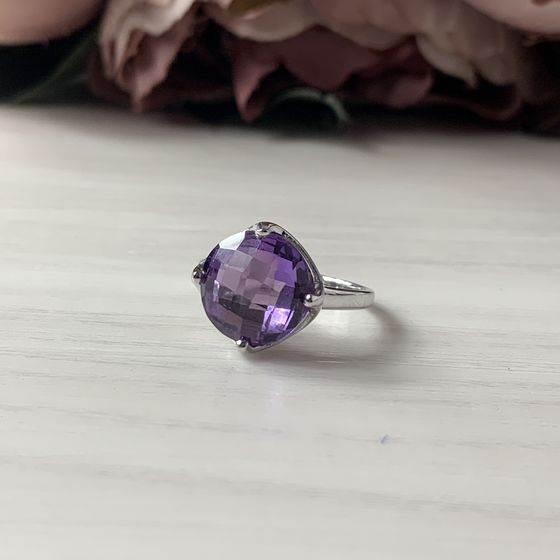 Серебряное кольцо с александритом 8.208ct