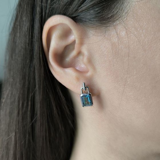 Серебряные серьги с мистик топазом 2.135ct