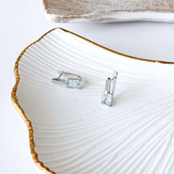 Серебряные серьги с топазом 3.667ct